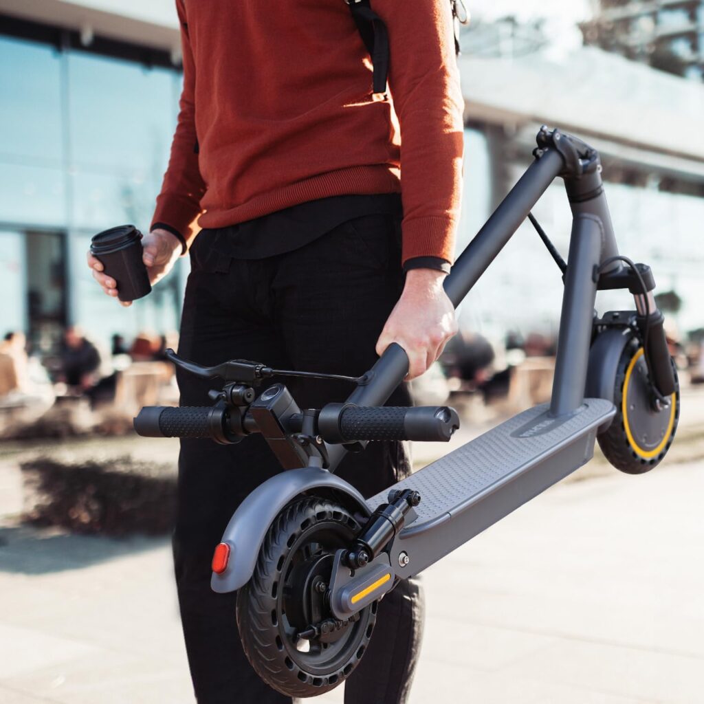 VOLPAM Electric Scooter with Dual Suspension and Turn Signals, 19 Mph Top Speed, 20 Miles Long-Range, 350W Motor, Portable Folding Commuting Scooter with Double Braking System and App