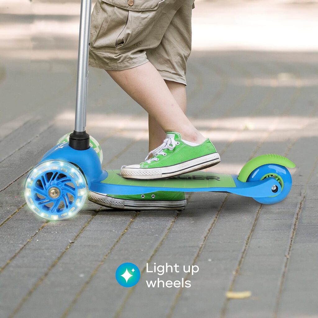 Scooter for Kids Ages 3-5 - Light Up Wheels, Extra Wide Deck, Foot Activated Break, Self Balancing Kids Toys for Boys  Girls